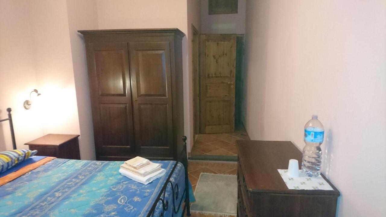 ריולה סארדו B&B Mony E Nico מראה חיצוני תמונה